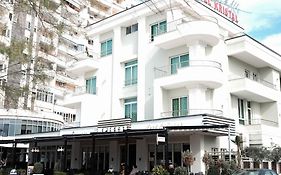 Hotel Kristal Durrës Exterior photo